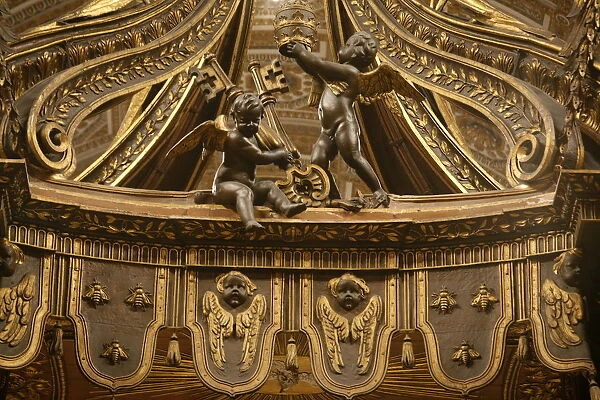 Detail of angels holding St. Peters keys on the main altar, St