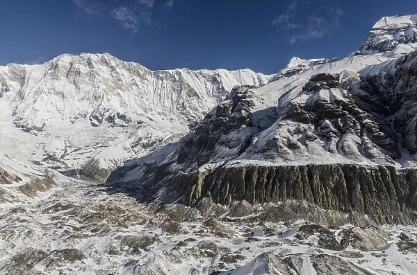 Annapurna I, 8091m, South Annapurna Glacier and its moraine and moraine ridge, from Annapurna Base Camp, 4130m, Annapurna Conservation Area, Nepal, Himalayas, Asia