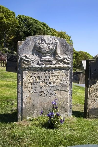 Anne Brontes grave, Scarborough, North Yorkshire, Yorkshire, England, United Kingdom, Europe