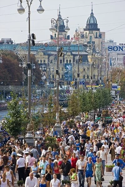 Annual Independence Day parade along Khreshchatyk Street and Maidan Nezalezhnosti