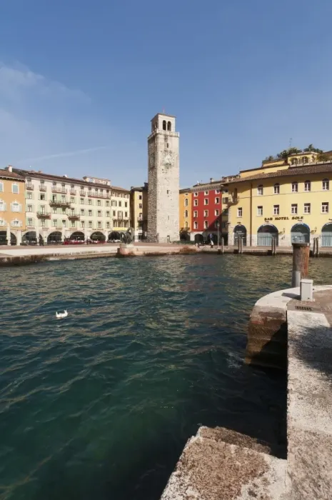 Framed Print : Apponale Tower, Piazza 3 Novembre, Riva del Garda, Lago di Garda (Lake Garda) Framed Print : Apponale Tower, Piazza 3 Novembre, Riva del Garda, Lago di Garda (Lake Garda)