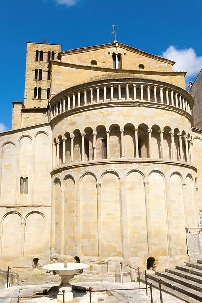 The apse, Church of Santa Maria della Pieve, Arezzo, Tuscany, Italy, Europe