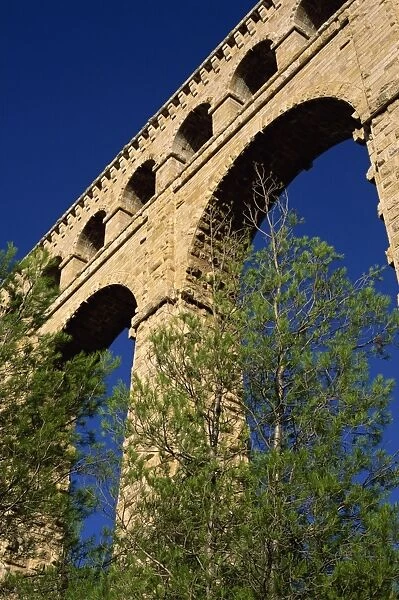 Aqueduct, Roquefavour, Provence, France, Europe