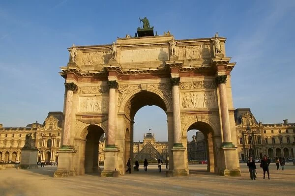 Arc du Carrousel, Place du Carrousel, with Louvre in the background, Paris