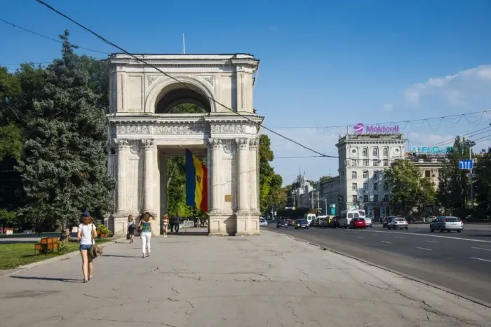 Framed Print : Arc de Triomphe in the center of Chisinau, Moldova, Europe