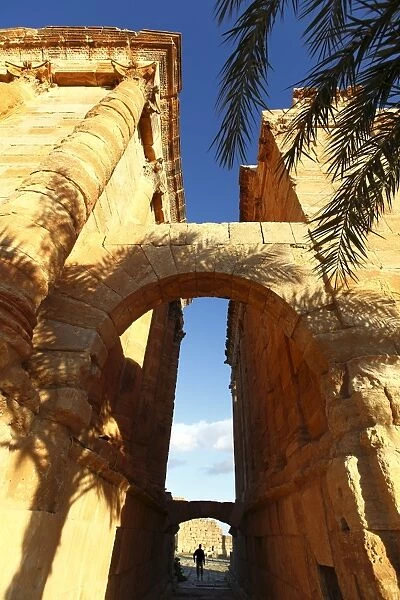 Arch of Antoninus Pius, Roman ruins, Sbeitla Archaelogical Site, Tunisia