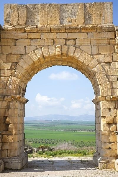 The Arch of Caracalla, Volubilis, UNESCO World Heritage Site, Morocco, North Africa, Africa