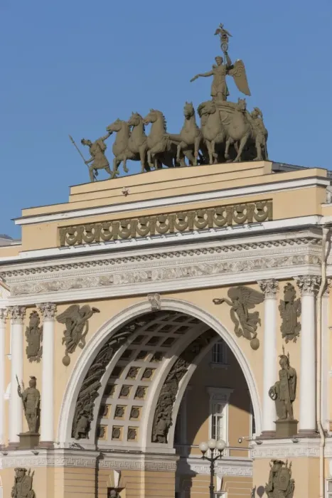 Framed Print : The arch of the General Staff Building, Palace Square, St. Petersburg, Russia, Europe Framed Print : The arch of the General Staff Building, Palace Square, St. Petersburg, Russia, Europe