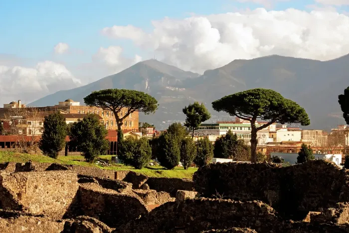 Framed Print : The archaeological ruins of Pompeii with Mount Vesuvius in the background, UNESCO, Campania, Italy Framed Print : The archaeological ruins of Pompeii with Mount Vesuvius in the background, UNESCO, Campania, Italy