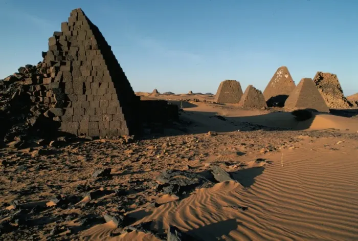 Framed Print : Archaeological site of Meroe, Sudan, Africa Framed Print : Archaeological site of Meroe, Sudan, Africa