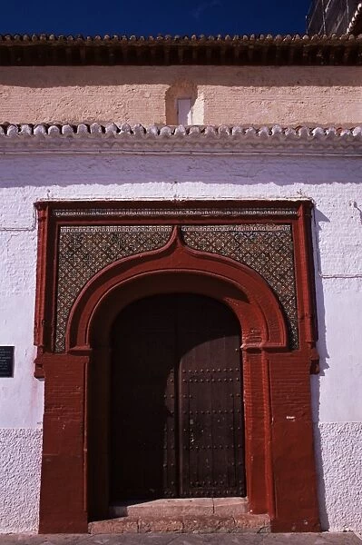 Arched doorway in Mudejar style in the 16th century