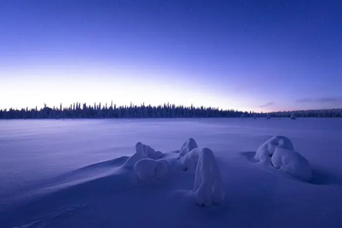 Framed Print : Arctic dusk lights over the frozen land covered with snow in winter, Lapland, Finland, Europe Framed Print : Arctic dusk lights over the frozen land covered with snow in winter, Lapland, Finland, Europe