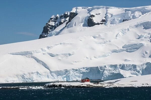Argentinean research station on Mikkelson Island, Antarctica, Polar Regions