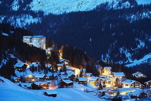 Arosa mountain resort, Graubunden, Swiss Alps, Switzerland, Europe