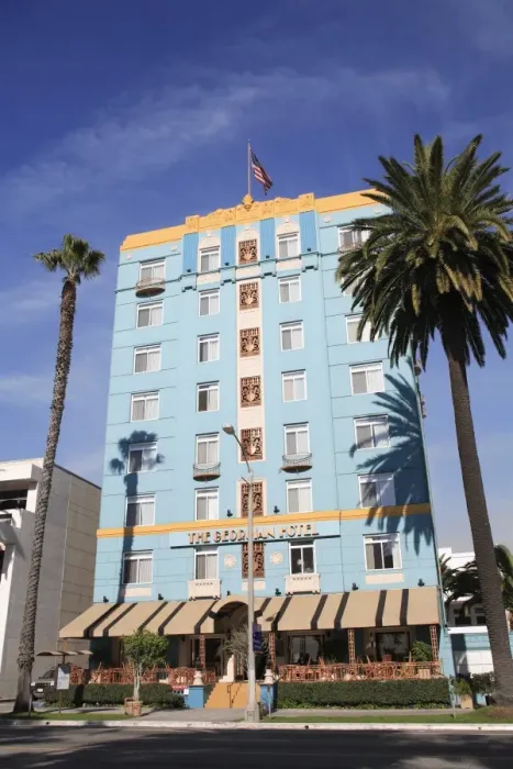 Framed Print : Art deco, Georgian Hotel, Ocean Avenue, Santa Monica, Los Angeles, California Framed Print : Art deco, Georgian Hotel, Ocean Avenue, Santa Monica, Los Angeles, California