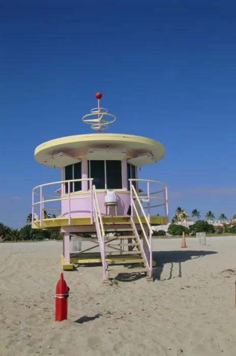 Framed Print : Art Deco lifeguard station Framed Print : Art Deco lifeguard station