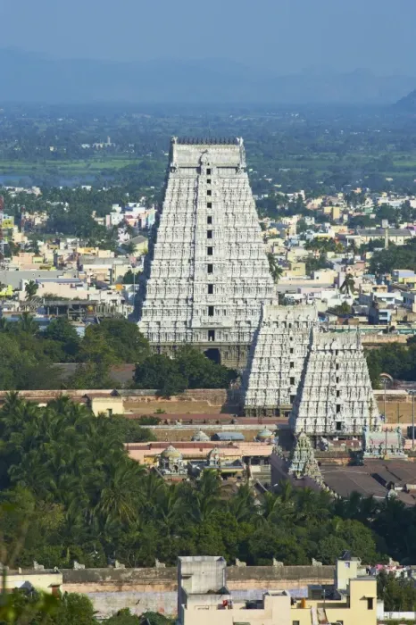 Framed Print : Arunachaleswar temple, Tiruvannamalai, Tamil Nadu, India, Asia Framed Print : Arunachaleswar temple, Tiruvannamalai, Tamil Nadu, India, Asia