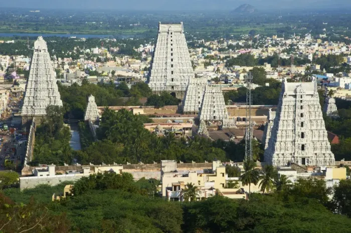 Framed Print : Arunachaleswar temple, Tiruvannamalai, Tamil Nadu, India, Asia Framed Print : Arunachaleswar temple, Tiruvannamalai, Tamil Nadu, India, Asia