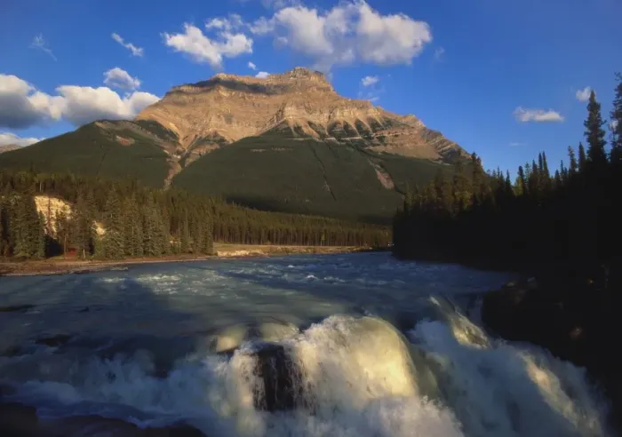 Framed Print : Athabasca Falls and Mount Kerkeslin, Jasper National Park, Alberta, Canada Framed Print : Athabasca Falls and Mount Kerkeslin, Jasper National Park, Alberta, Canada