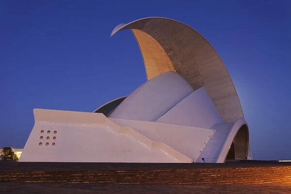 Auditorium by the architect Santiago Calatrava, Santa Cruz, Tenerife, Canary Islands