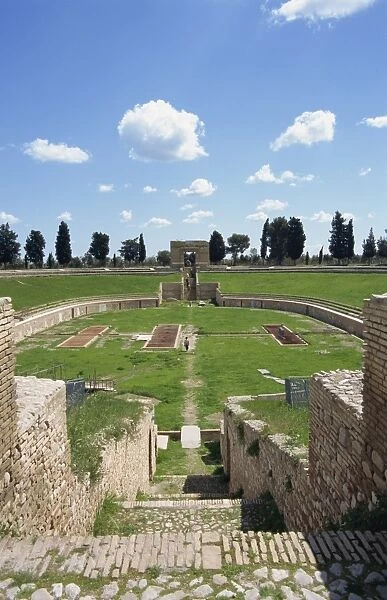 Augustine period amphitheatre and entrance arch, Lucera, Puglia, Italy, Europe