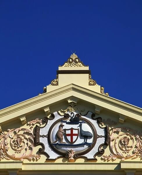 The Australian emblem on the pediment of a building in Kalgoorlie, Western Australia