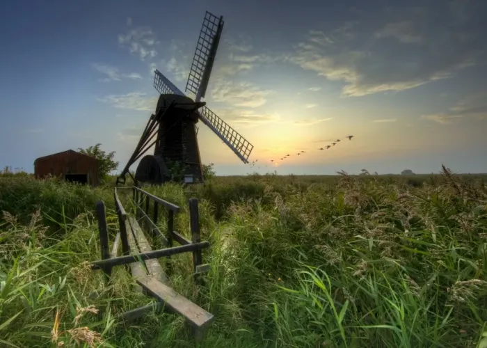 Framed Print : Autumn dusk at Herringfleet, Suffolk, England, United Kingdom, Europe Framed Print : Autumn dusk at Herringfleet, Suffolk, England, United Kingdom, Europe