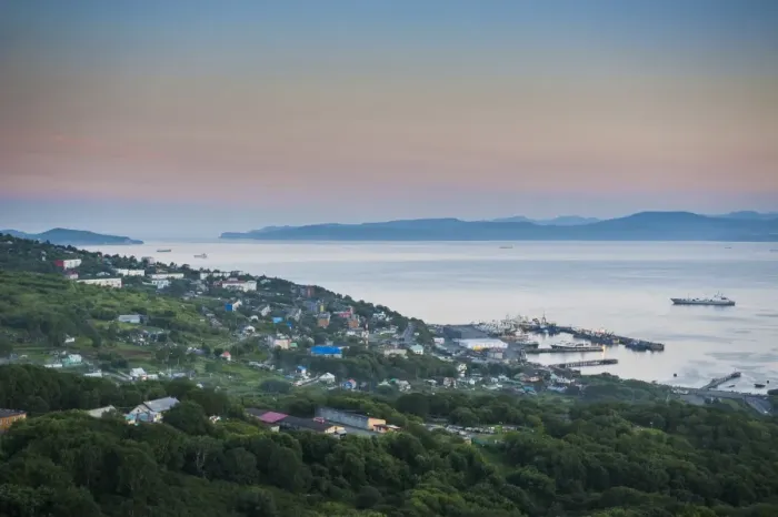 Framed Print : The Avacha Bay near Petropavlovsk-Kamchatsky at sunset, Kamchatka, Russia, Eurasia Framed Print : The Avacha Bay near Petropavlovsk-Kamchatsky at sunset, Kamchatka, Russia, Eurasia