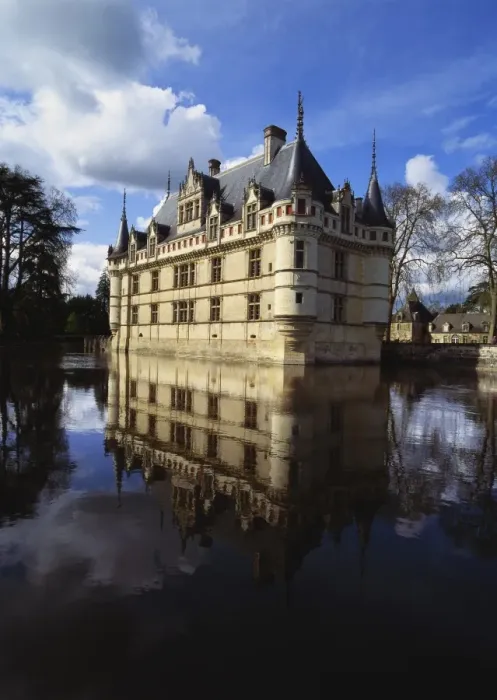 Framed Print : Azay le Rideau Castle, Loire Valley, Indre et Loire, France Framed Print : Azay le Rideau Castle, Loire Valley, Indre et Loire, France