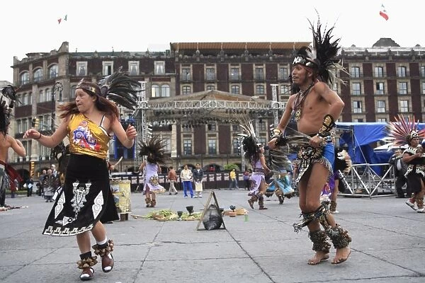 Aztec dancers, Zocalo, Plaza de la Constitucion, Mexico City, Mexico, North America