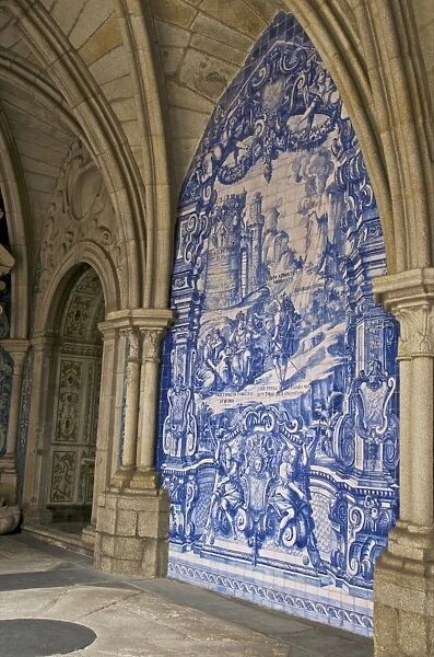 Detail of the azulejos (earthenware tiles) in the cloister of Se cathedral