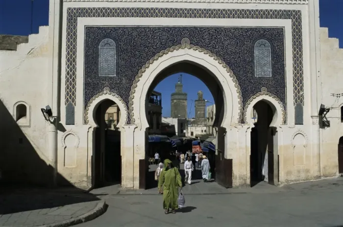 Framed Print : Bab Bou Jeloud Framed Print : Bab Bou Jeloud