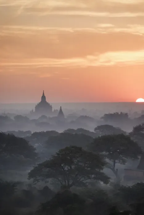 Framed Print : Bagan, Myanmar (Burma), Southeast Asia Framed Print : Bagan, Myanmar (Burma), Southeast Asia