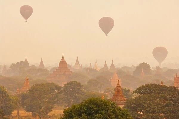 Bagan (Pagan), Myanmar (Burma), Asia