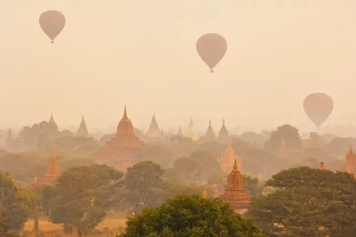 Framed Print : Bagan (Pagan), Myanmar (Burma), Asia Framed Print : Bagan (Pagan), Myanmar (Burma), Asia