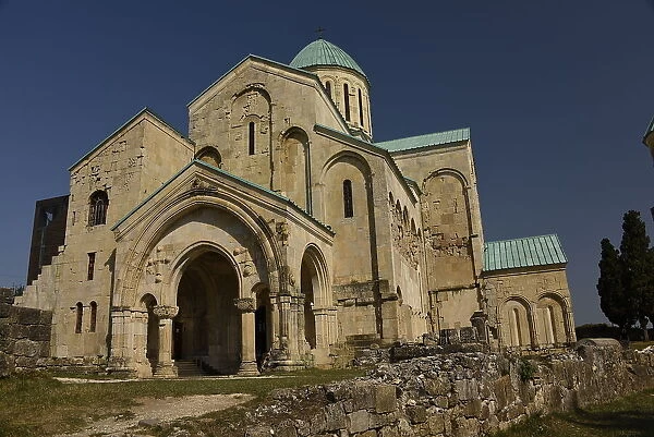 Bagrati Cathedral, Kutaisi, Imereti, Georgia, Central Asia, Asia