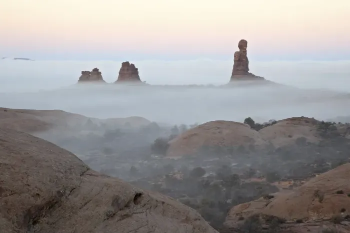 Framed Print : Balanced Rock on a foggy morning at sunrise, Arches National Park, Utah Framed Print : Balanced Rock on a foggy morning at sunrise, Arches National Park, Utah