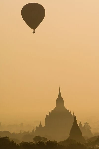 Balloon, Bagan (Pagan), Myanmar (Burma), Asia