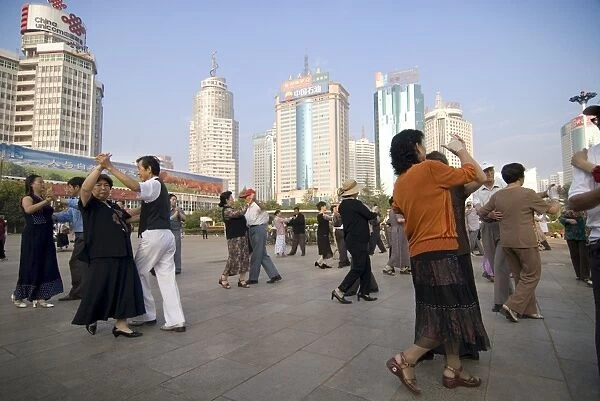 Ballroom dancing, early morning, Government Square, Kunming, Yunnan, China, Asia