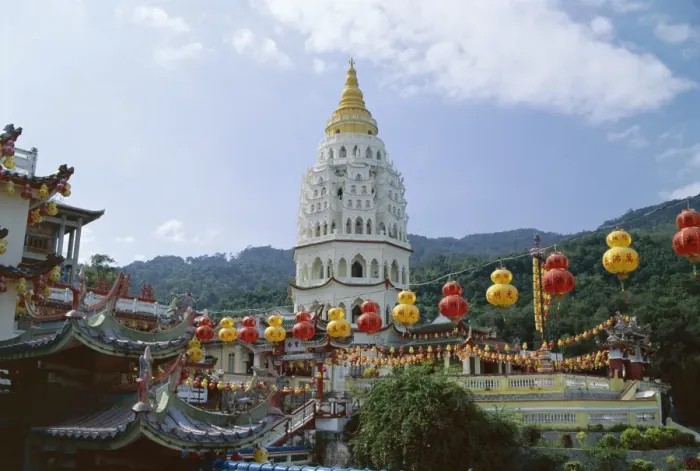 Framed Print : Ban Po Tha Pagoda (Ten thousand Buddhas) Framed Print : Ban Po Tha Pagoda (Ten thousand Buddhas)