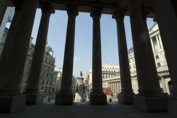 Framed Print : Bank of England seen from the steps of the Royal Exchange, City of London Framed Print : Bank of England seen from the steps of the Royal Exchange, City of London