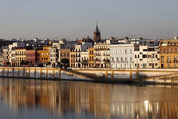Bank of the Guadalquivir River, Seville, Andalucia, Spain, Europe