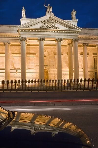 Bank of Ireland, evening, Dublin, Republic of Ireland, Europe