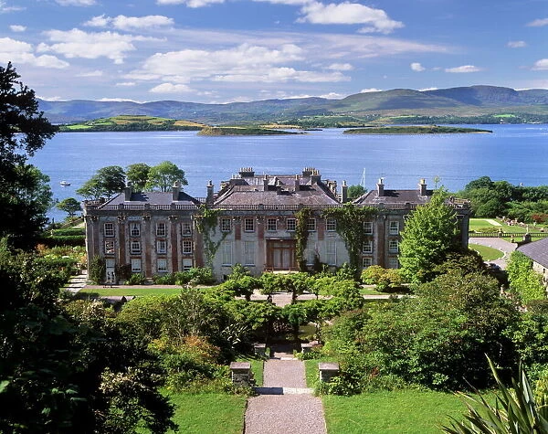 Bantry House dating from 1720