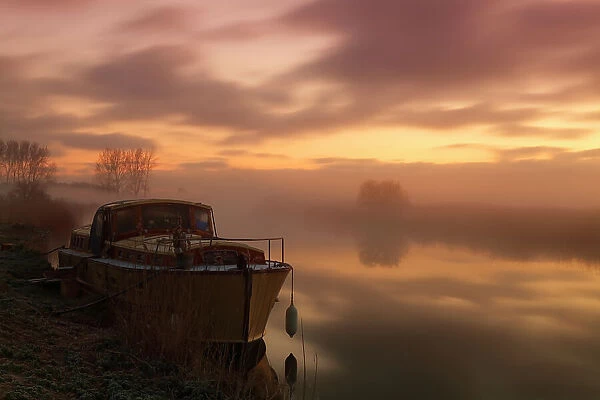 Barge on River Thurne, Norfolk Broads, Norfolk, England, United Kingdom, Europe
