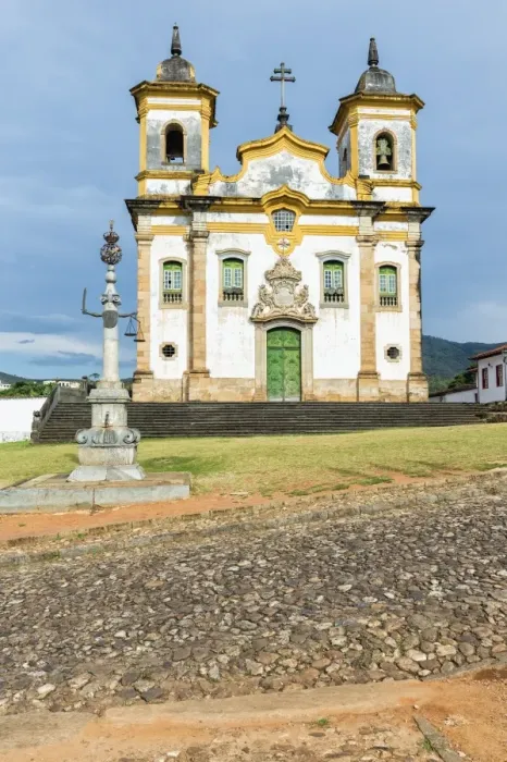 Framed Print : Baroque Church of Sao Francisco de Assis, Praca de Minas Gerais, Mariana, Minas Gerais, Brazil, South America Framed Print : Baroque Church of Sao Francisco de Assis, Praca de Minas Gerais, Mariana, Minas Gerais, Brazil, South America