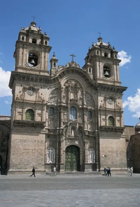 Framed Print : Baroque facade on Plaza de Armas Framed Print : Baroque facade on Plaza de Armas