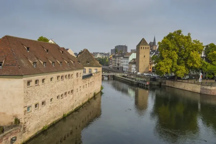 Framed Print : Barrage Vauban, former city fortifications on the Ill River, barrage, Strasbourg, Alsace, France, Europe Framed Print : Barrage Vauban, former city fortifications on the Ill River, barrage, Strasbourg, Alsace, France, Europe