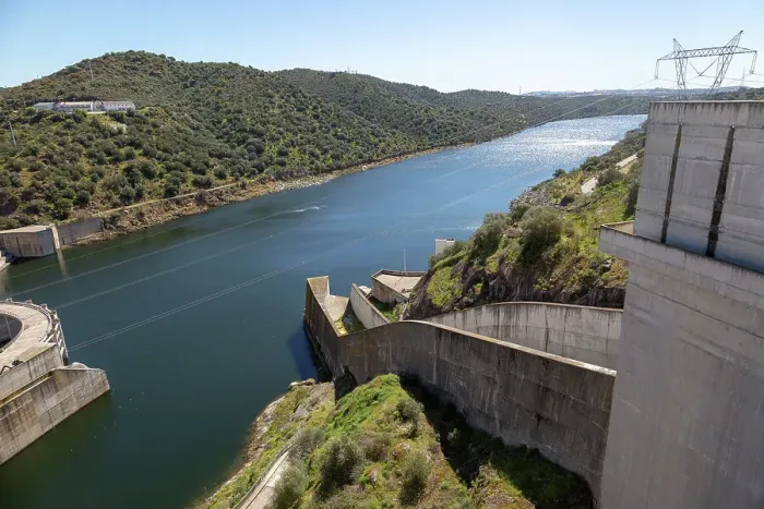 Framed Print : Barragem do Alqueva dam, part of the multipurpose water management project on the Rio Guadiana river, hydro-electricity generation electricity power lines, Moura, Portugal, Europe Framed Print : Barragem do Alqueva dam, part of the multipurpose water management project on the Rio Guadiana river, hydro-electricity generation electricity power lines, Moura, Portugal, Europe
