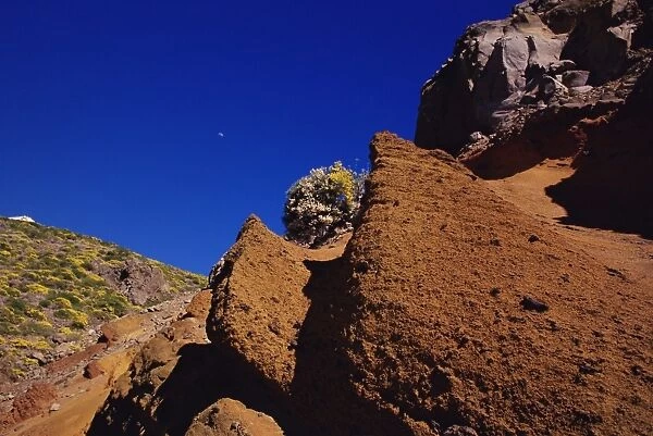 Barren moonscape landscape near Roque de los Muchachos